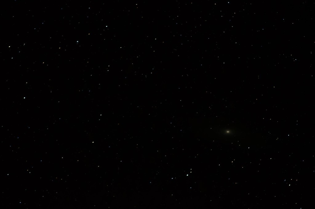 Andromeda Galaxie (rechts unten)